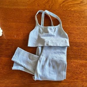 set active blue bra and leggings